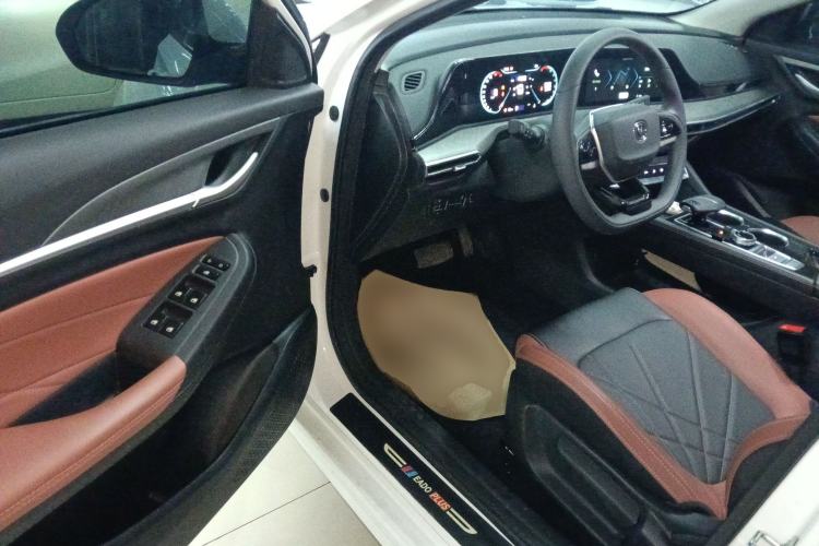 Used Changan Eado 2024 PLUS Blue Whale NE 1.4T GDI DCT High-Energy Edition