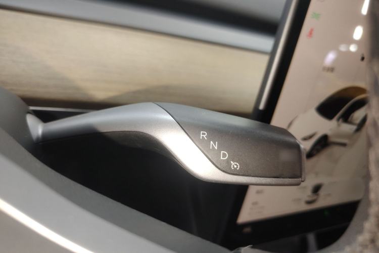 Used Tesla Model Y 2022 Rear-Wheel-Drive Version
