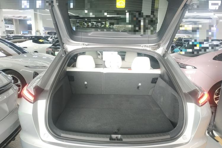 Used ONVO L60 2024 60 kWh Rear-Drive Version