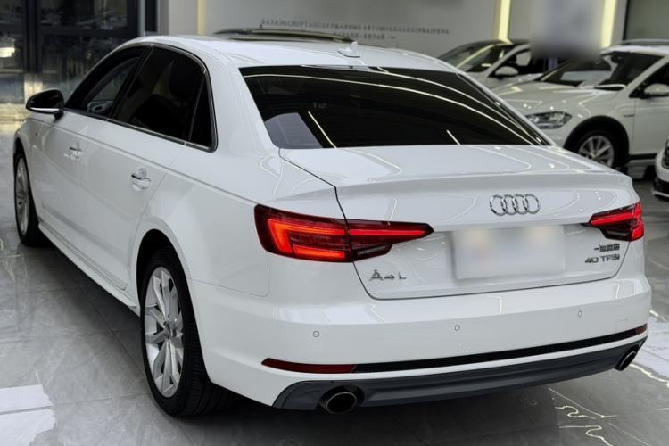 Used Audi A4L 2018 30th Anniversary Edition 40 TFSI Fashion Model