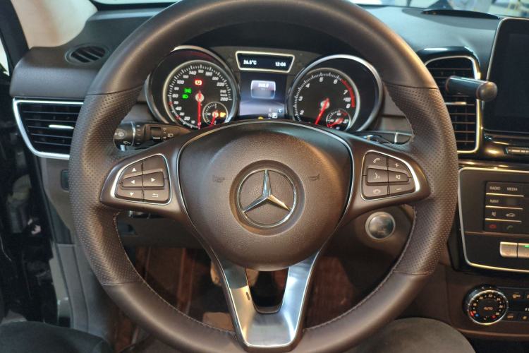 Used Mercedes-Benz GLE 2017 GLE 320 4MATIC Dynamic Model