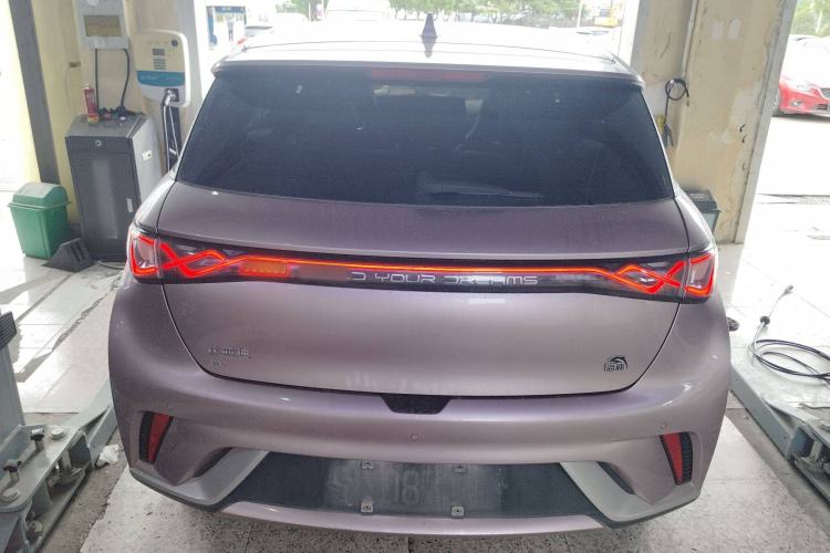 Used BYD Dolphin 2023 420 km Fashion Edition
