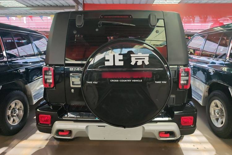 Used Beijing Auto BJ40 2019 PLUS 2.3T Automatic Four-Wheel Drive Premium Edition China VI