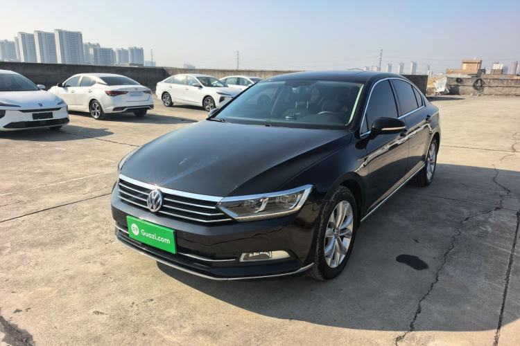 Used Volkswagen Magotan 2019 330TSI DSG Luxury Version China VI Standard
