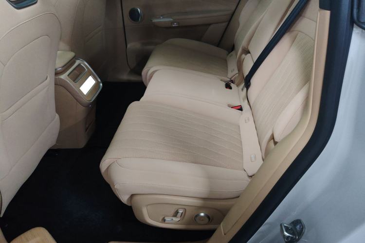 Used  Star Era ET 2024 Extended-Range 240 Ultra All-Wheel Drive