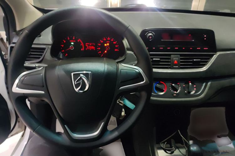 Used Baojun 310 2016 1.2L manual Comfort trim level

