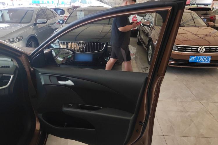 Used Chevrolet Cavalier 2018 320 Automatic Enjoyment Sunroof Edition
