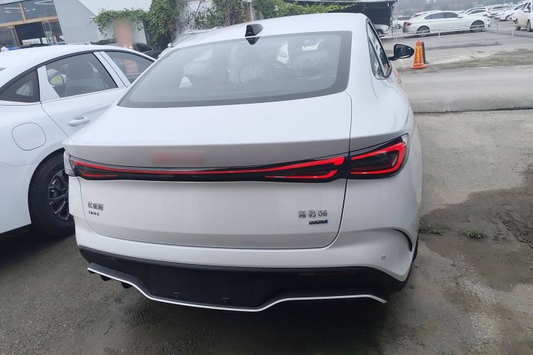 Used BYD Seal 06 New Energy 2025 DM-i Smart Drive 80KM Luxury Model
