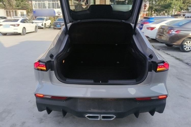 Used Changan UNI-V iDD 2024 Blue Whale Smart Electric iDD 136km ZhiKu Model