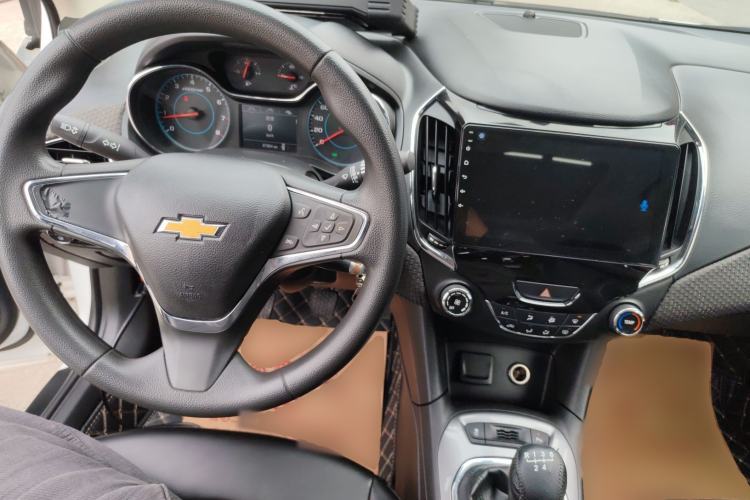 Used Chevrolet Cruze 2015 1.5L Manual Elite Edition
