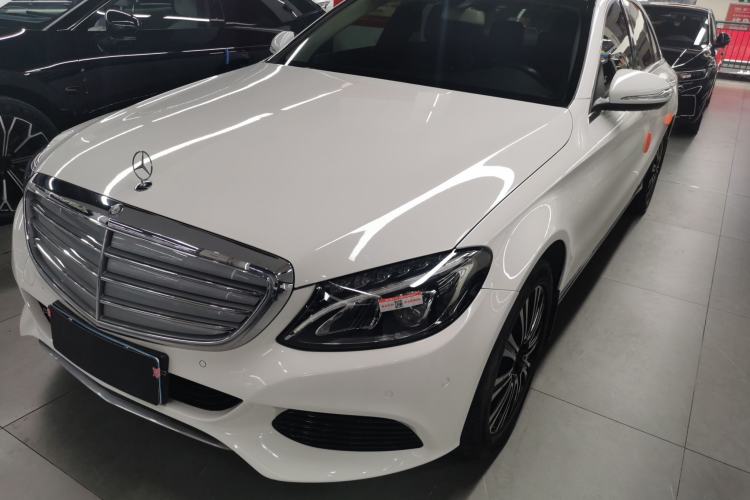 Used Mercedes-Benz C-Class 2015 Facelift C 200 L