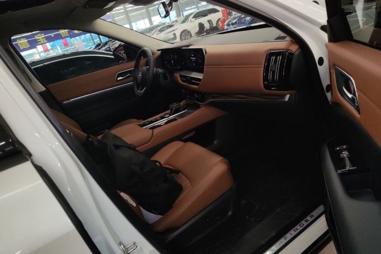 Used Nissan Terra 2024 380 VC-TURBO Four-Wheel Drive Prestige Edition 6 Seats
