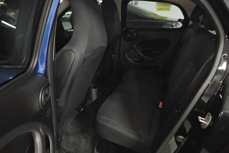 Used  forfour 2018 1.0L 52 kW Dynamic Edition