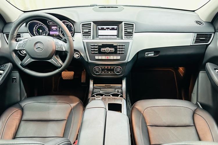 Used Mercedes-Benz M-Class 2015 ML 320 4MATIC