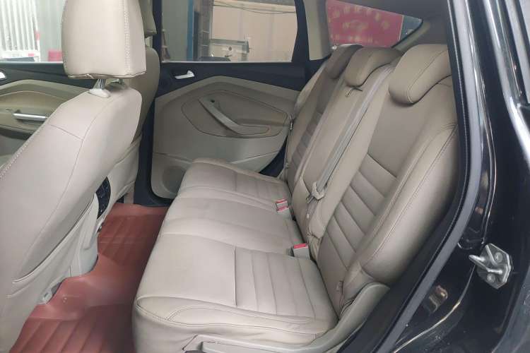 Used Ford Kuga 2013 1.6L GTDi 4x4 Elite Model
