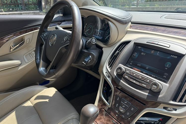 Used Buick LaCrosse 2013 2.4L SIDI Leading Comfort Version
