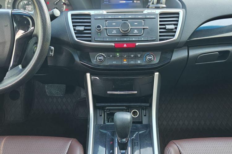 Used Honda Accord 2016 2.0L Comfort Edition
