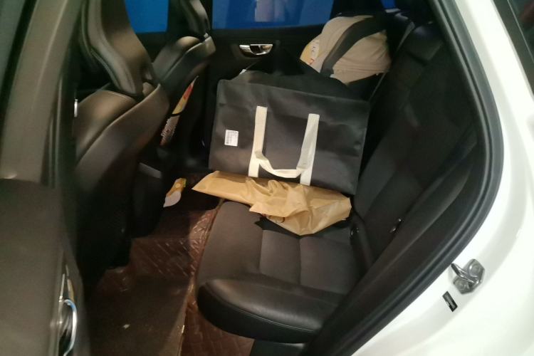 Used Volvo XC60 2021 T4 Smart Luxury Edition
