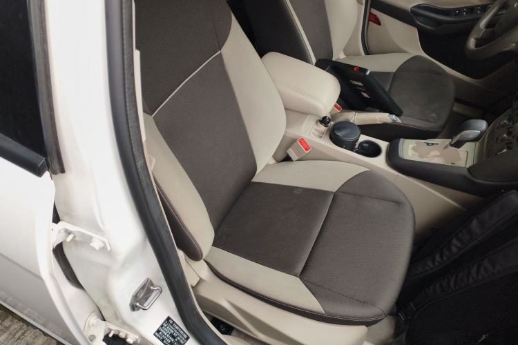 Used Ford Focus 2012 Sedan 1.6L Automatic Comfort Model
