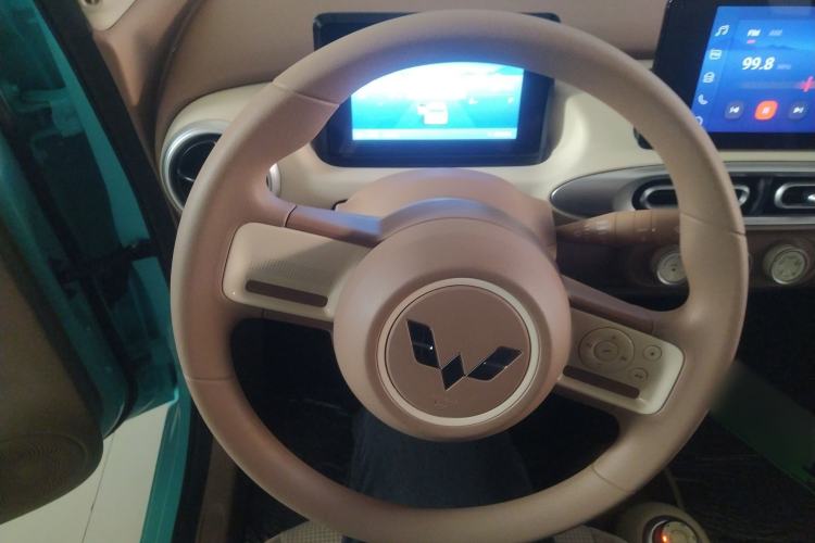 Used Wuling Hongguang MINIEV 2025 Four-Door Version Zhenxiang+ Edition