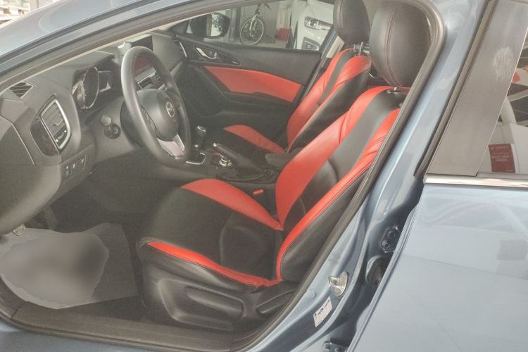 Used Mazda Mazda 3 Axela 2014 Sedan 1.5L Manual Comfort Model