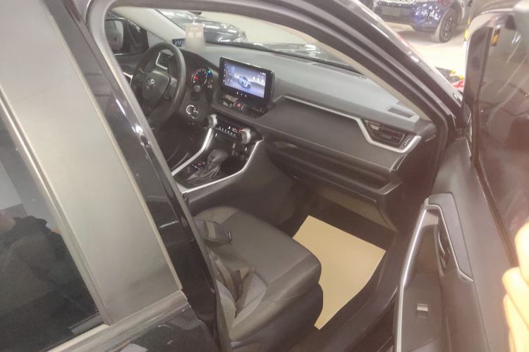 Used Toyota Wildlander 2023 2.0L CVT Two-Wheel Drive Leading Edition