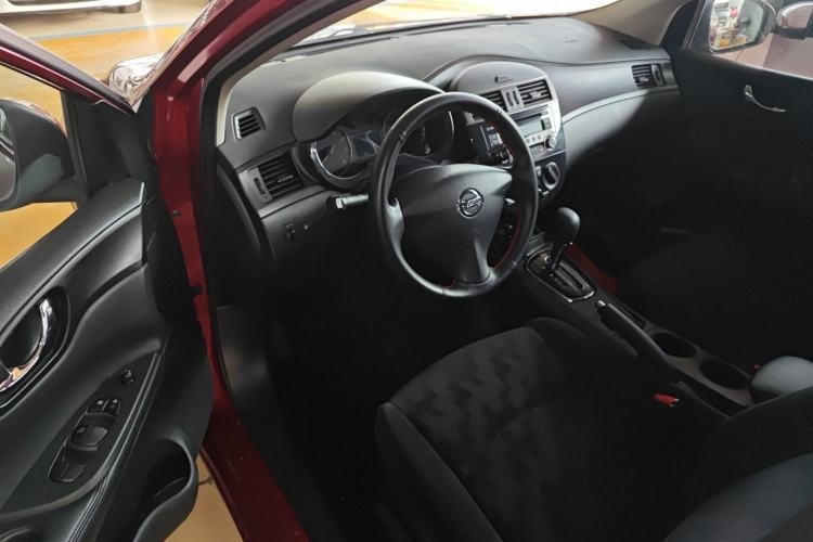 Used Nissan Tiida 2014 1.6L CVT Comfort Model
