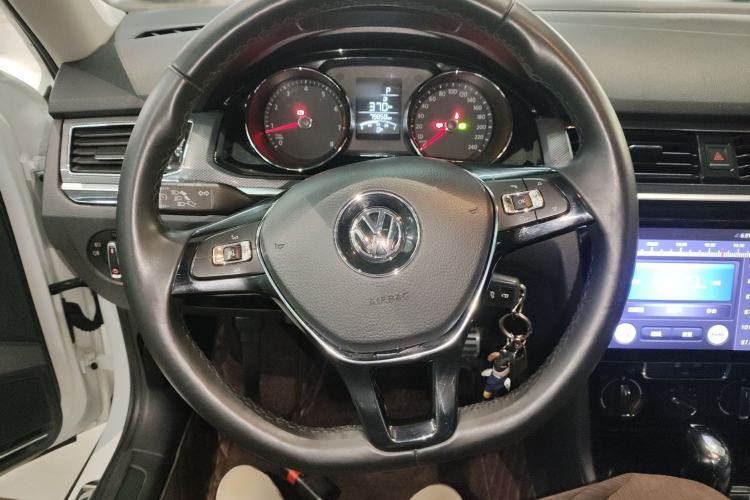 Used Volkswagen C-TREK 2018 1.5L Automatic Comfort Model
