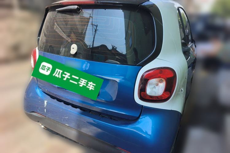 Used  fortwo 2018 1.0L 52kW Hardtop Dynamic Version China V
