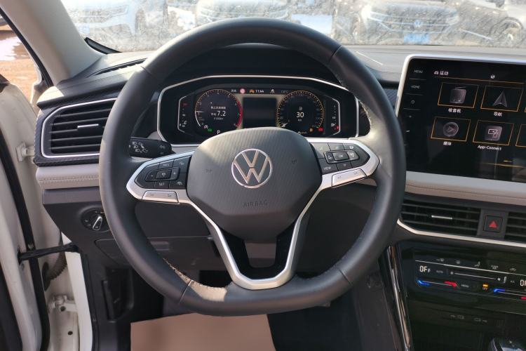 Used Volkswagen Tayron 2023 280TSI Two-Wheel-Drive Luxury Plus Advanced Version
