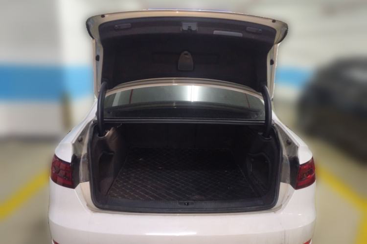 Used Audi A4L 2018 30th Anniversary Edition 40 TFSI Trendy Model
