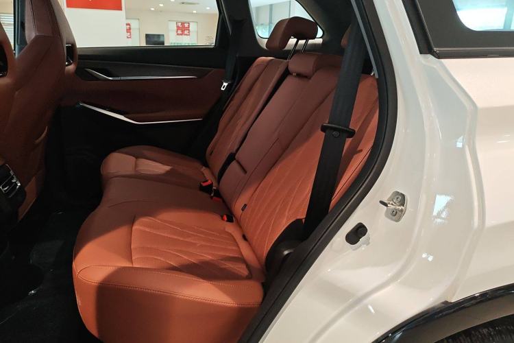 Used Changan CS75 PLUS 2024 3rd Generation Champion Edition 2.0T Intelligent Drive Performance Model
