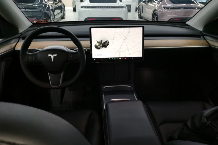 Used Tesla Model Y 2021 Standard Range Rear-Wheel Drive Version