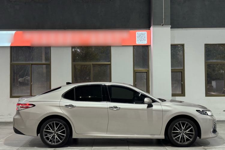 Used Toyota Camry 2021 2.5G Luxury Edition
