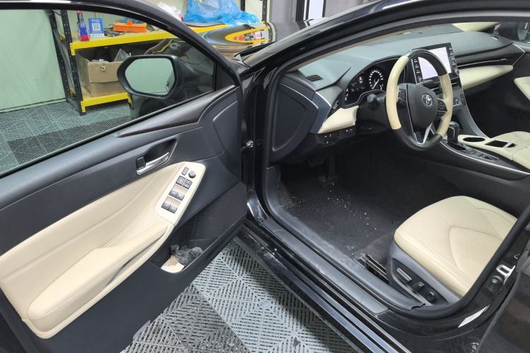 Used Toyota Avalon 2019 2.0L Luxury Edition China VI Standard
