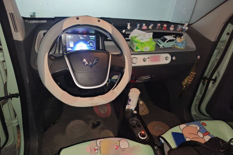 Used Wuling Hongguang MINIEV 2021 Macaron Premium Model – Lithium Iron Phosphate
