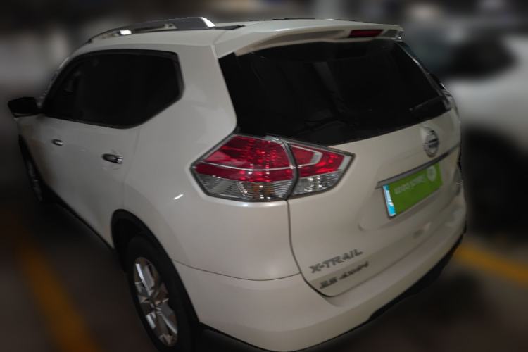 Used Nissan X-Trail 2014 2.5L CVT Luxury Edition 4WD
