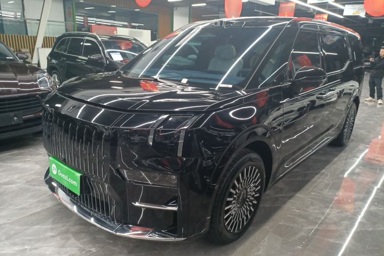 Used Zeekr 009 2024 Six-Seat Executive Version 4WD 108 kWh