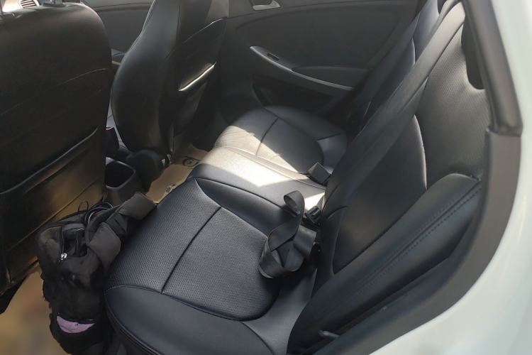 Used Hyundai Verna Ray 2014 1.4L Automatic GLX