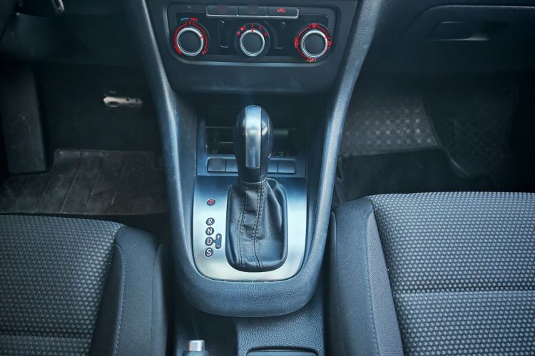 Used Volkswagen Golf 2012 1.6L Automatic Comfort Model
