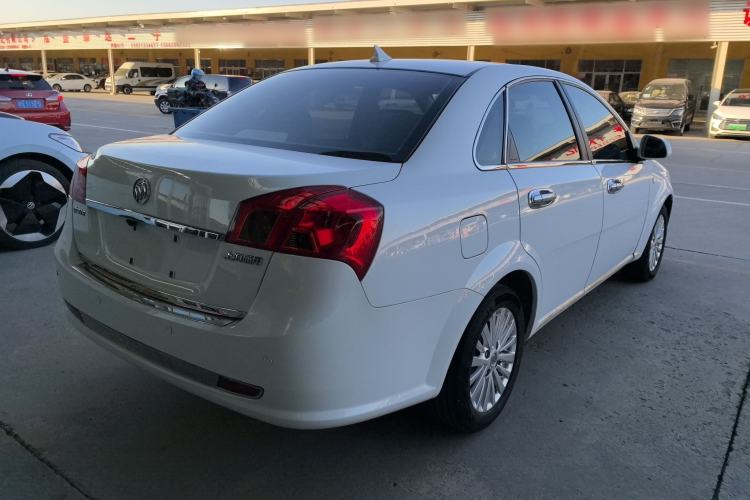 Used Buick Excelle 2013 1.5L Automatic Classic Model

