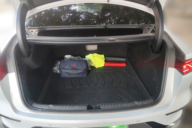 Used BYD Han 2025 EV 605KM Prestige Model
