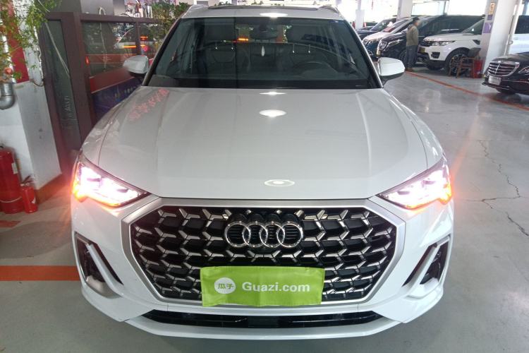 Used Audi Q3 2024 35 TFSI Ambition Dynamic Edition