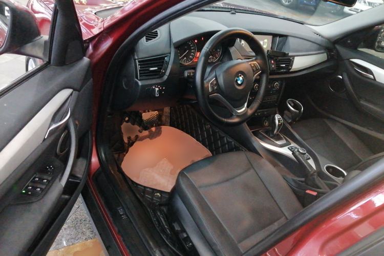 Used BMW X1 2014 sDrive18i Leading Model
