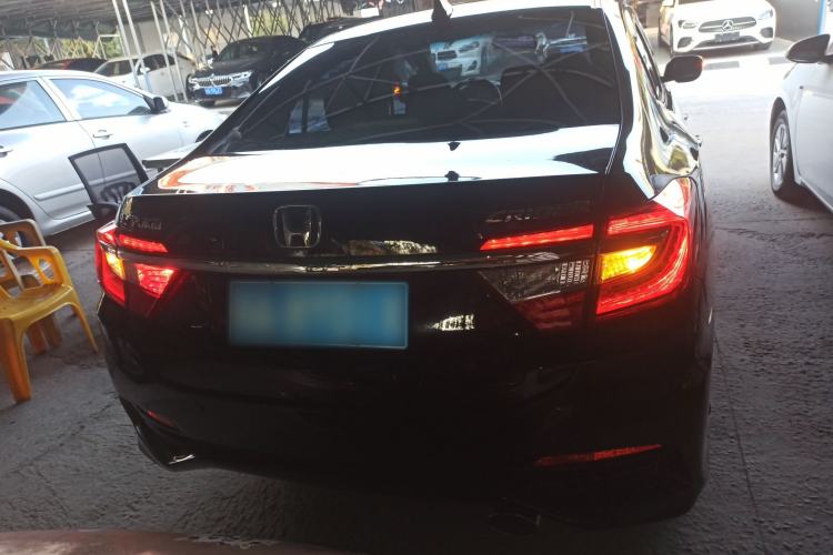 Used Honda Crider 2015 1.8L Automatic Luxury Edition
