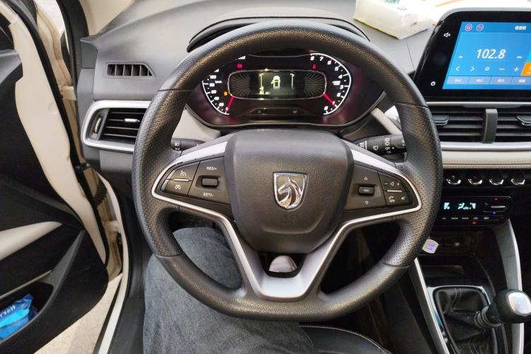 Used Baojun 510 2017 1.5L Manual Fashion Edition
