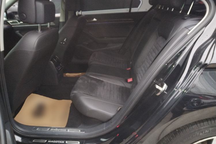 Used Volkswagen Magotan 2017 330TSI DSG Luxury Model