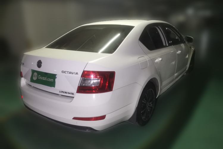 Used Skoda Octavia 2017 1.6L Automatic Smart Drive Edition