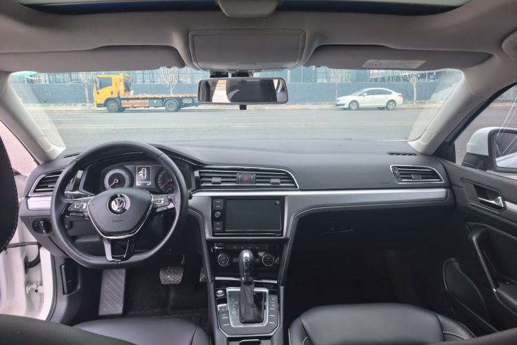 Used Volkswagen Lamando 2019 280TSI DSG Comfort Edition China VI standard
