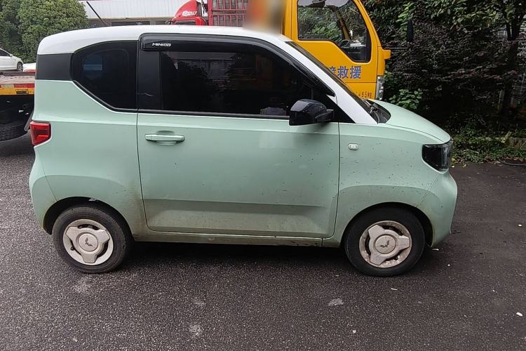 Used Wuling Hongguang MINIEV 2021 Macaron Premium Model – Lithium Iron Phosphate
